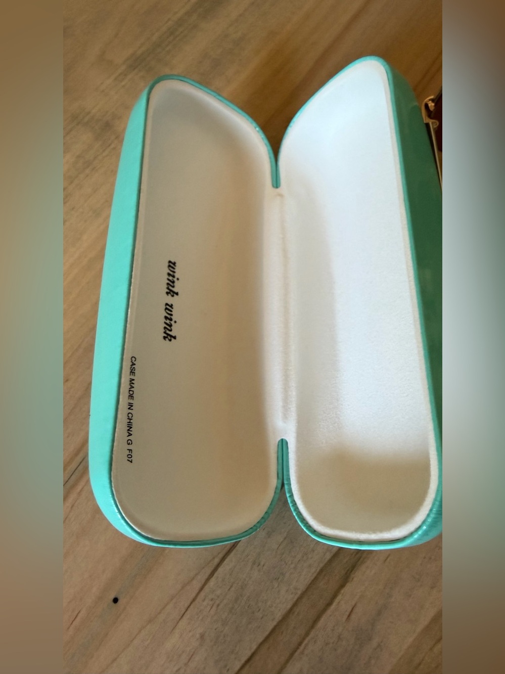 kate spade Rose-Gold Aviator Sunglasses with Turquoise Case - Picture 11 of 13